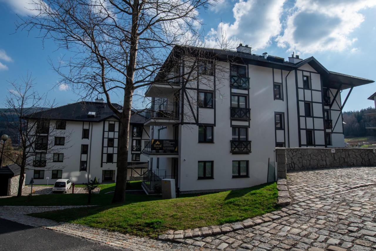 Apartamenty Amira W Kompleksie Apartamenty Piano Świeradów-Zdrój Esterno foto