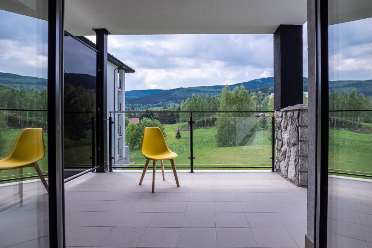 Apartamenty Amira W Kompleksie Apartamenty Piano Świeradów-Zdrój Esterno foto